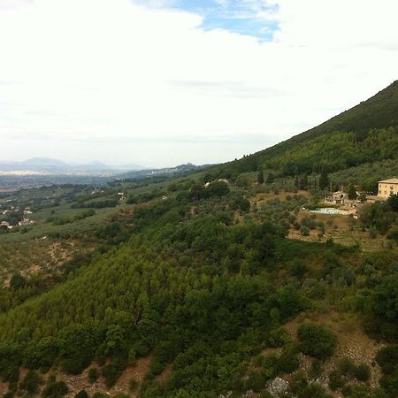 Agriturismo Villa Gabbiano Capodacqua  Buitenkant foto